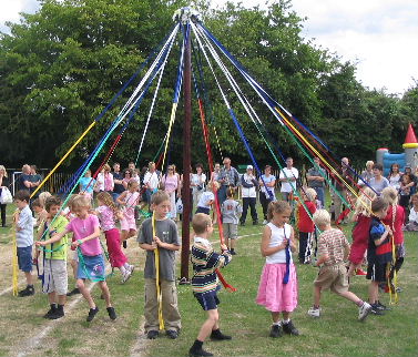 Maypole+dance